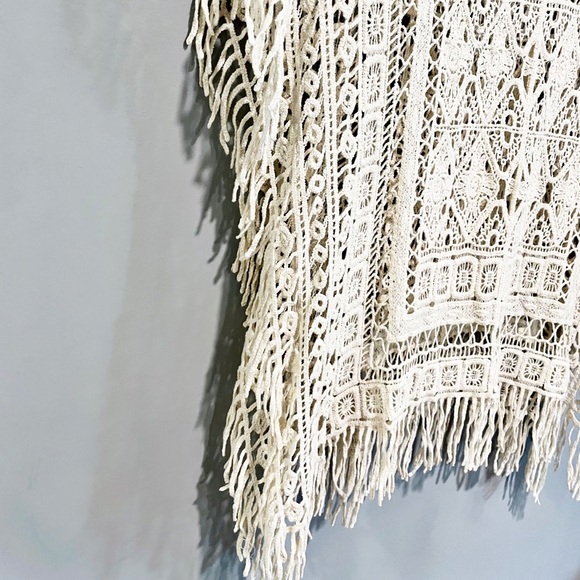 Beige Crochet Lace Embroidered Coverup Blouse Batwing Sleeve Loose Fit - Picture 12 of 16